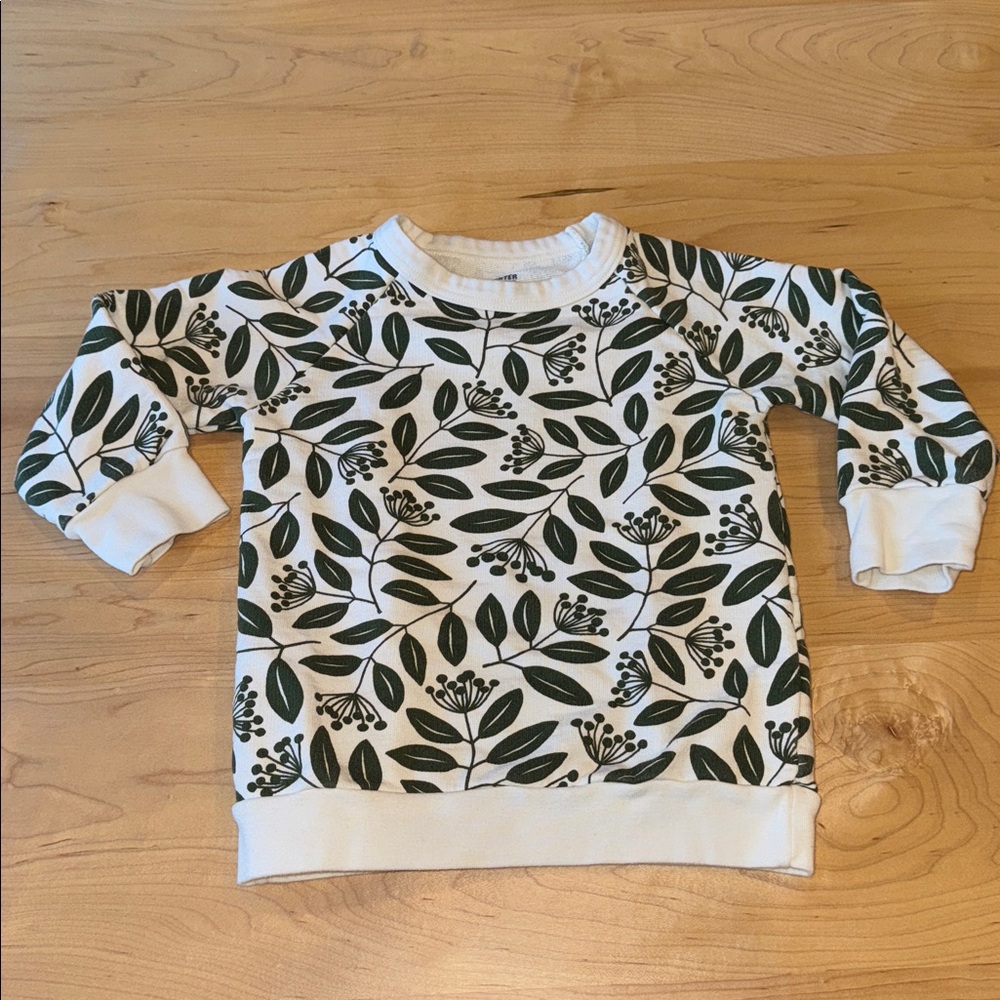 Winter Water Factory Organic Cotton Botanical Print Sweatshirt in size 3T